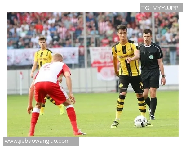 莱比锡客负门兴：积分丢失排名滑落，下行趋势令人担忧