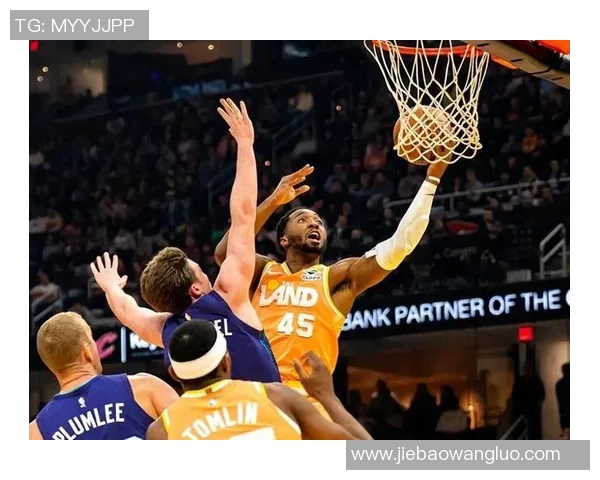 黄蜂球星因伤缺阵，全队士气受挫需备战调整